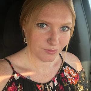 Meet your Posher, Nina